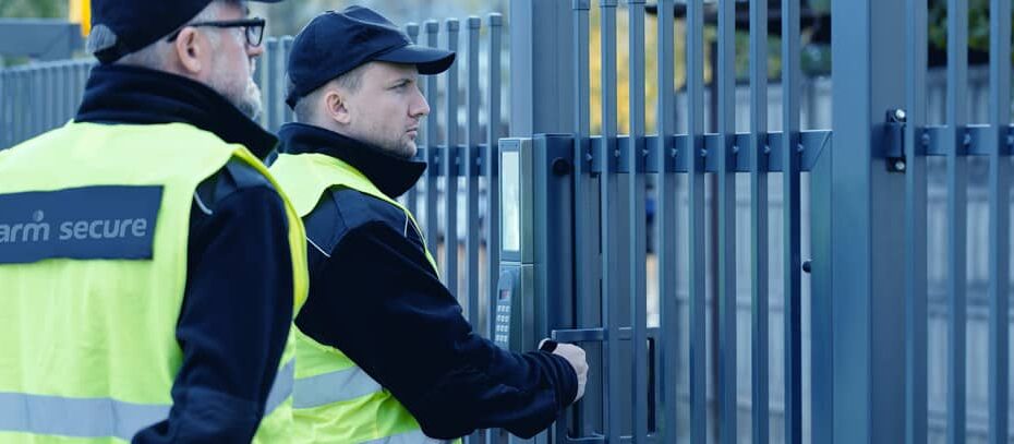 lock and unlock service - ARM Secure