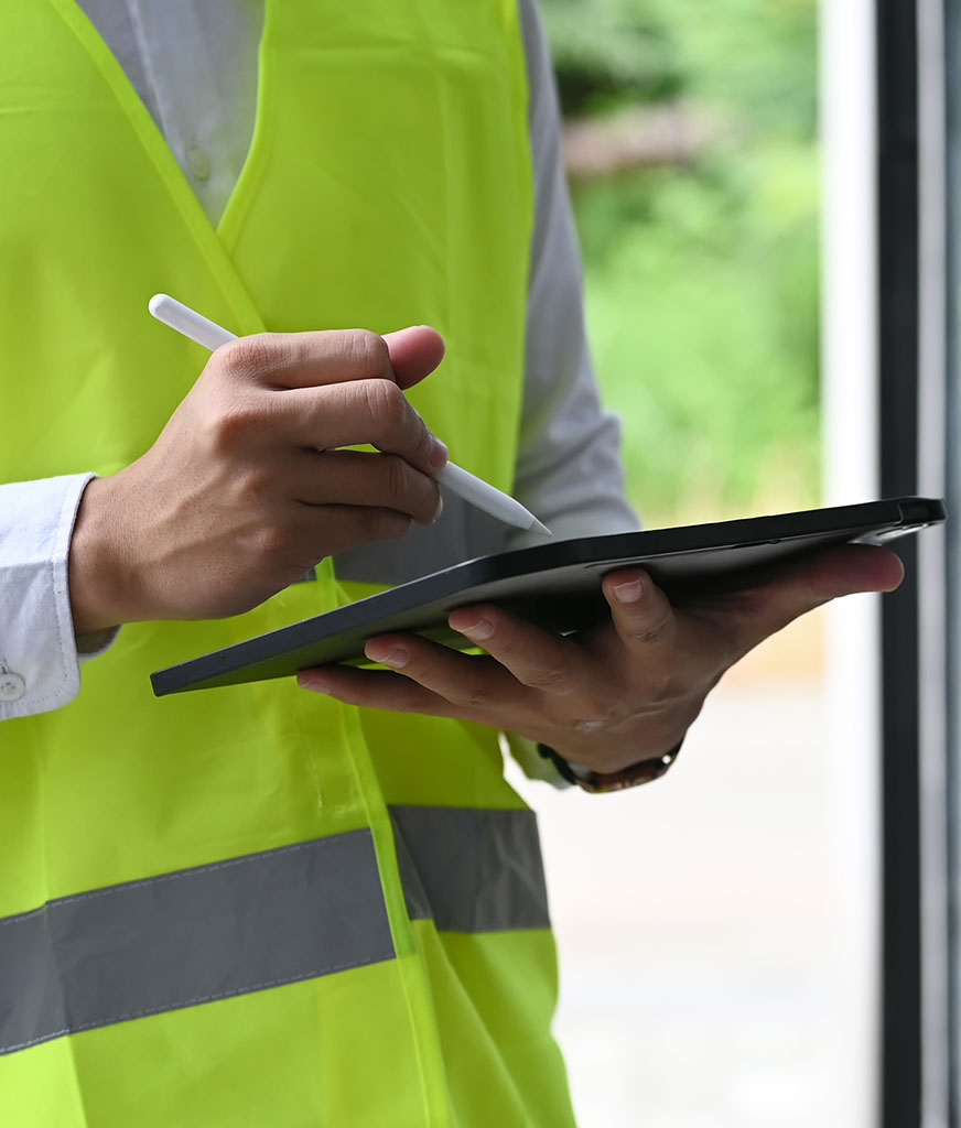 vacant property inspections being undertaken on site